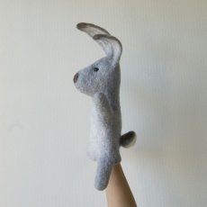 画像3: Greybeige Hare 野うさぎのパペット人形 (3)