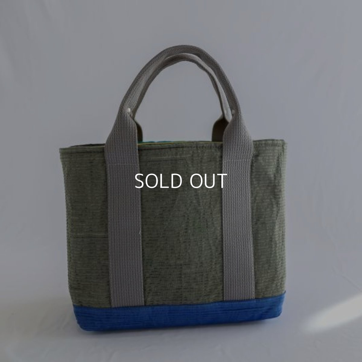 画像2: ピンタック織パッチトートバッグ M (2)