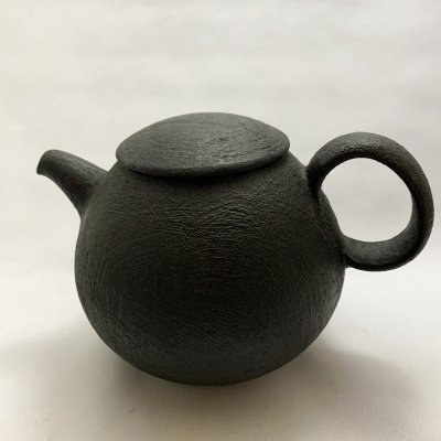 画像1: 黒いポット