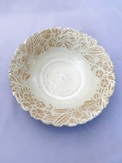 画像2: バニラ輪花鉢（リーフ） (2)