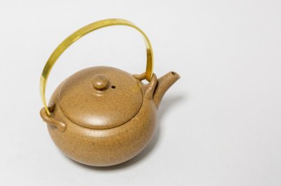 画像1: 金属手　茶壺