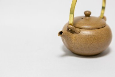 画像2: 金属手　茶壺
